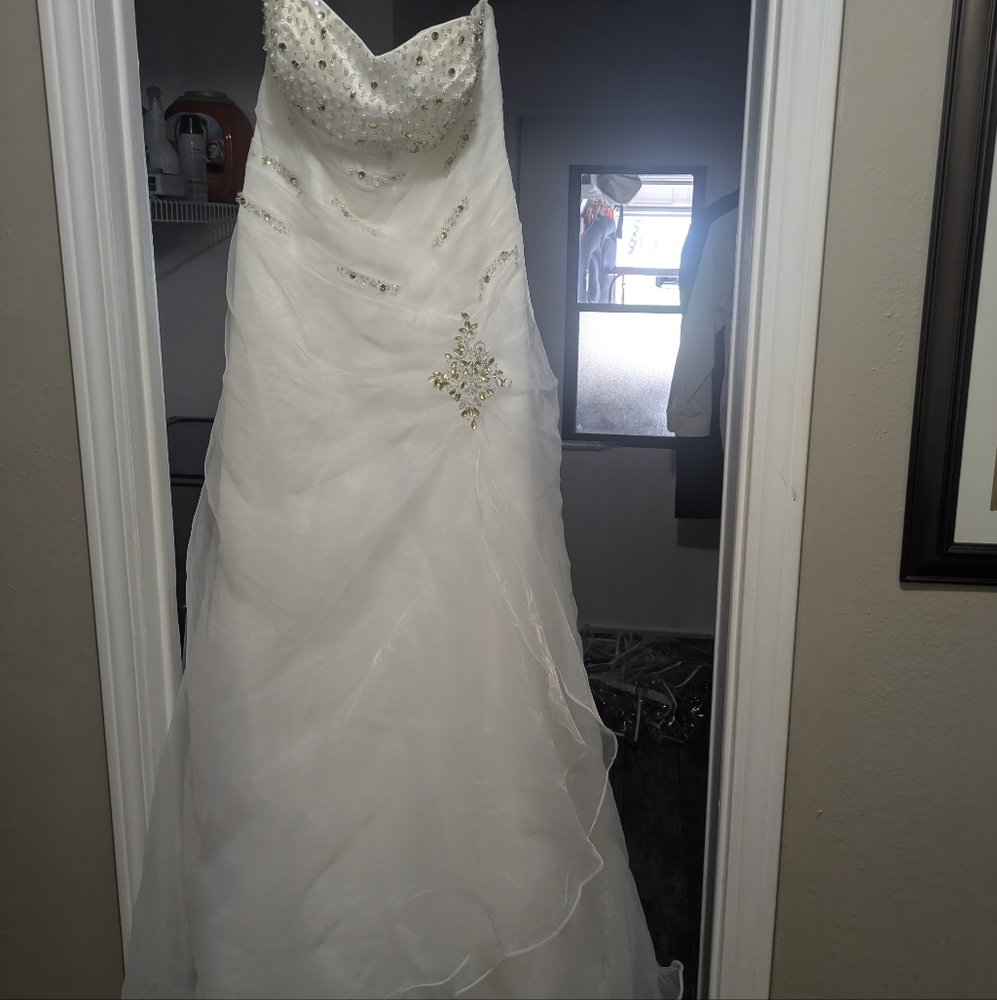 Elegant White and Gold Bridal Gown